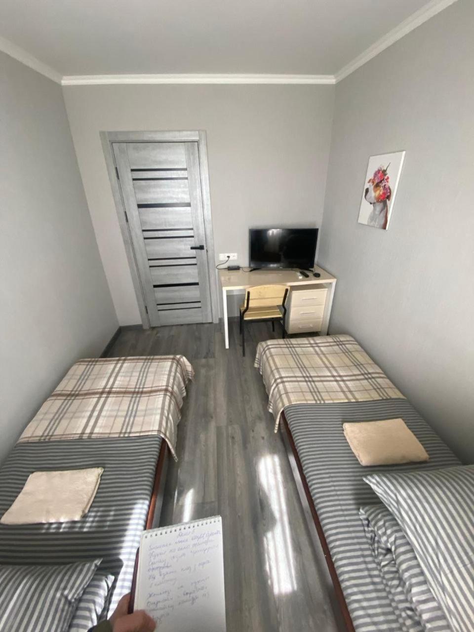 Inn Khlibodarskiy Khlibodarske Luaran gambar
